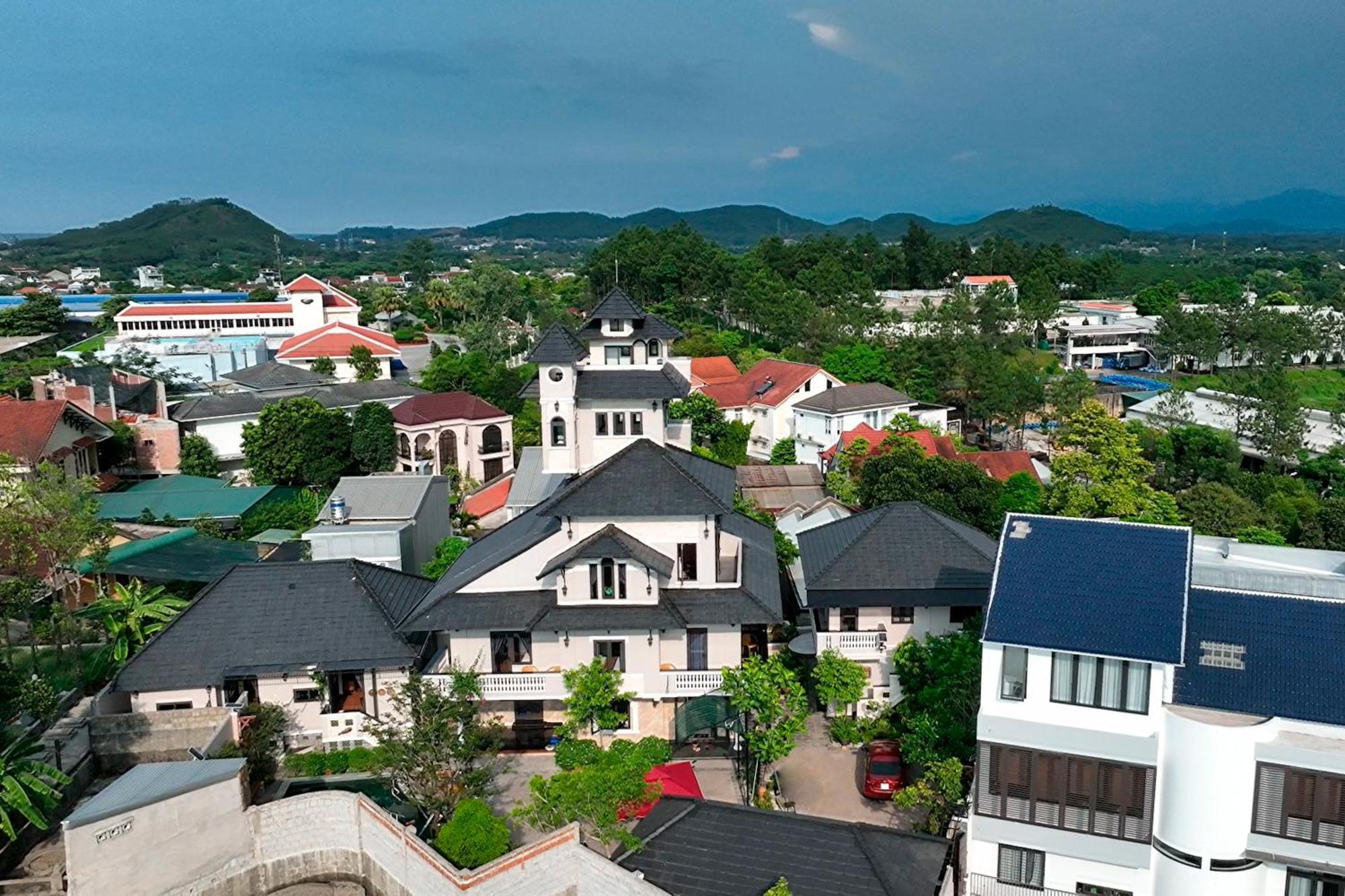 Iris Hill Villa Хуе Екстериор снимка